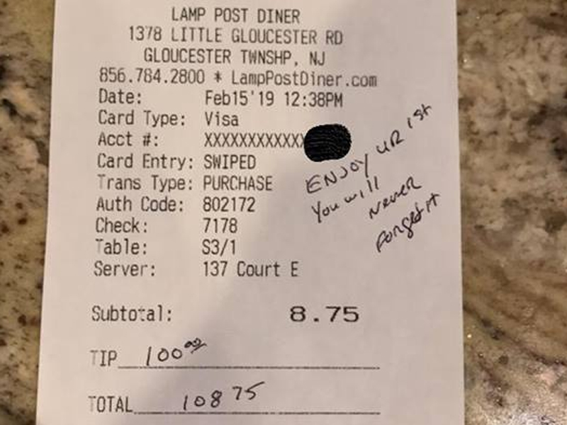 Police Officer Leaves $100 Tip And A Note That Made The Pregnant Server Cry