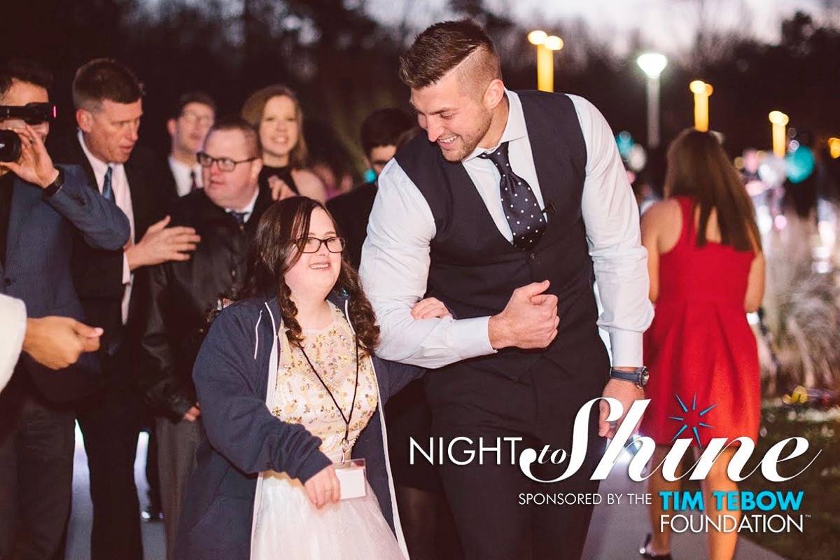 Tim Tebow Crowns People With Special Needs As Prom Kings And Queens During A Night To Shine