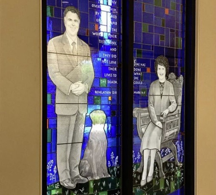 SWBTS removes stained glass honoring Paige Patterson, conservative SBC leaders