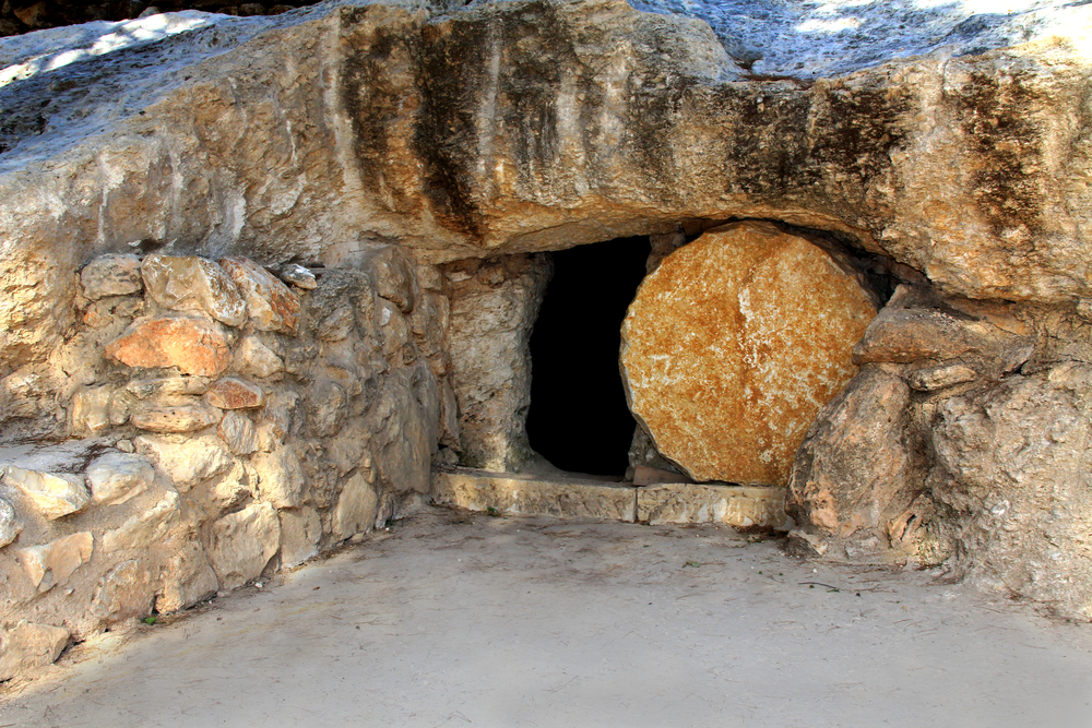 Coming Up LIVE On GOD TV Over Easter – Join Us At The Garden Tomb At Sunrise