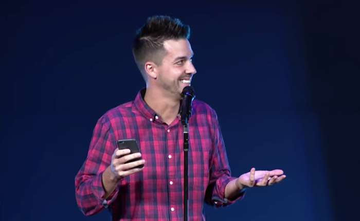 Comedian John Crist: Pastors not responsible for consumerism in churches, members are