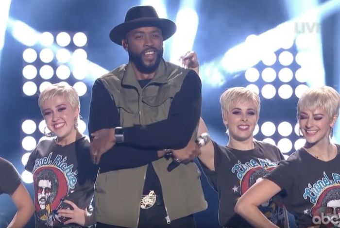 Montell Jordan sings Christian remix of 'This Is How We Do It' on American Idol finale