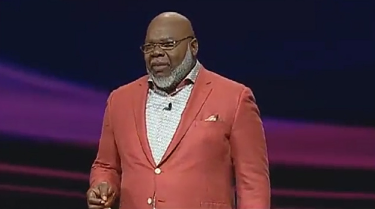 TD Jakes says using faith to flout social distancing precautions is ‘foolishness,’ ‘dumb’