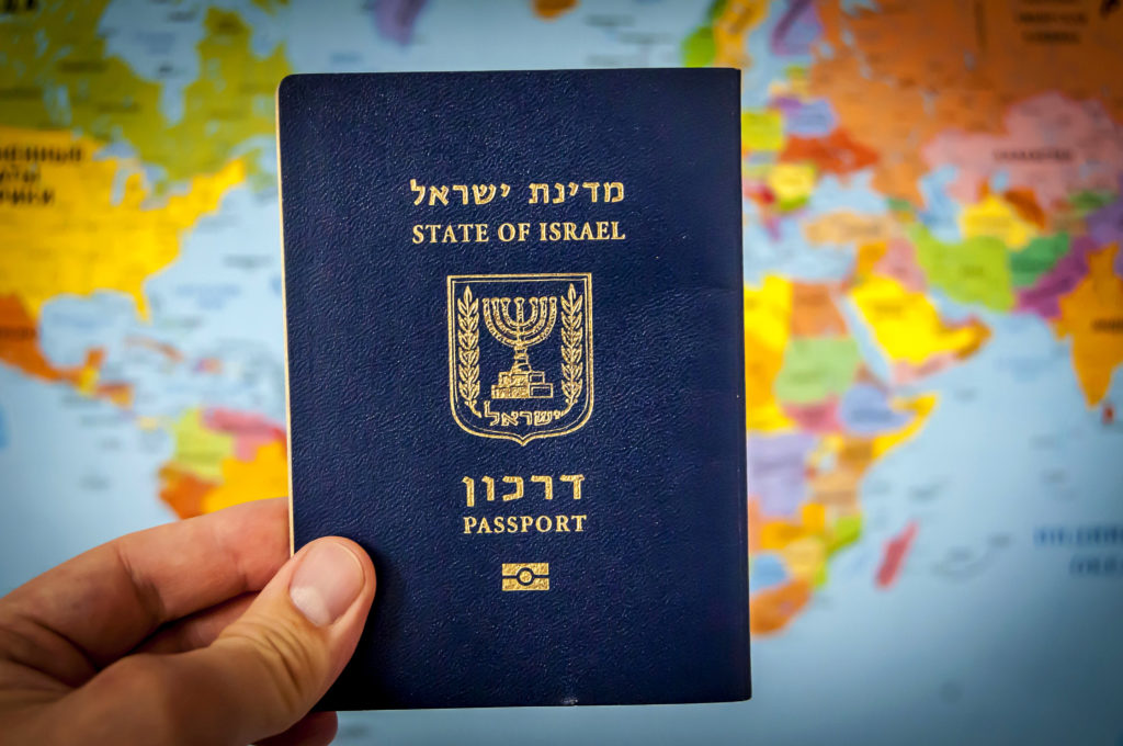 Netanyahu Initiates Plan for ‘Green Passport’ for the Vaccinated | God TV