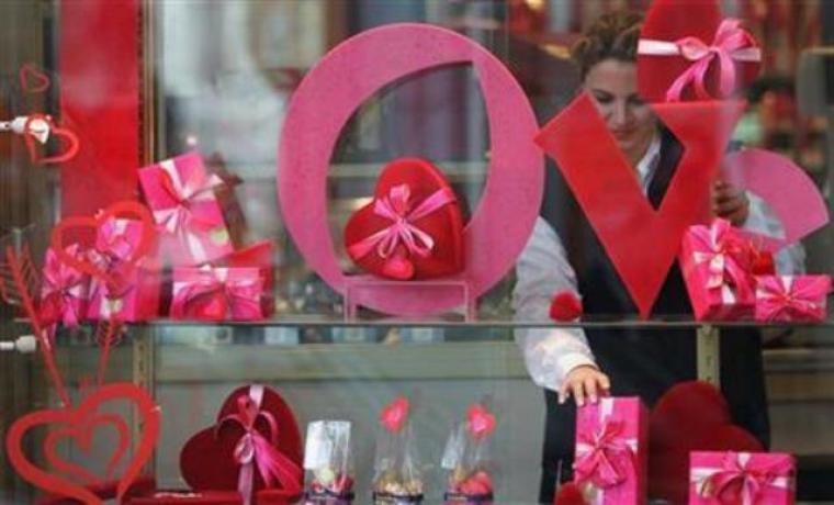 Dating coach offers tips, advice for Christians looking for love this season