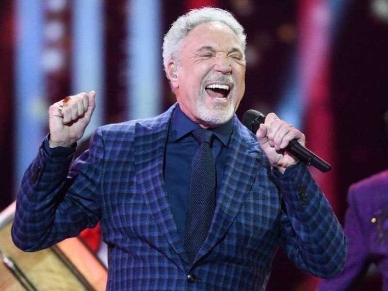 Sir Tom Jones Revealed How God Rescued Him From Deep Waters | God TV