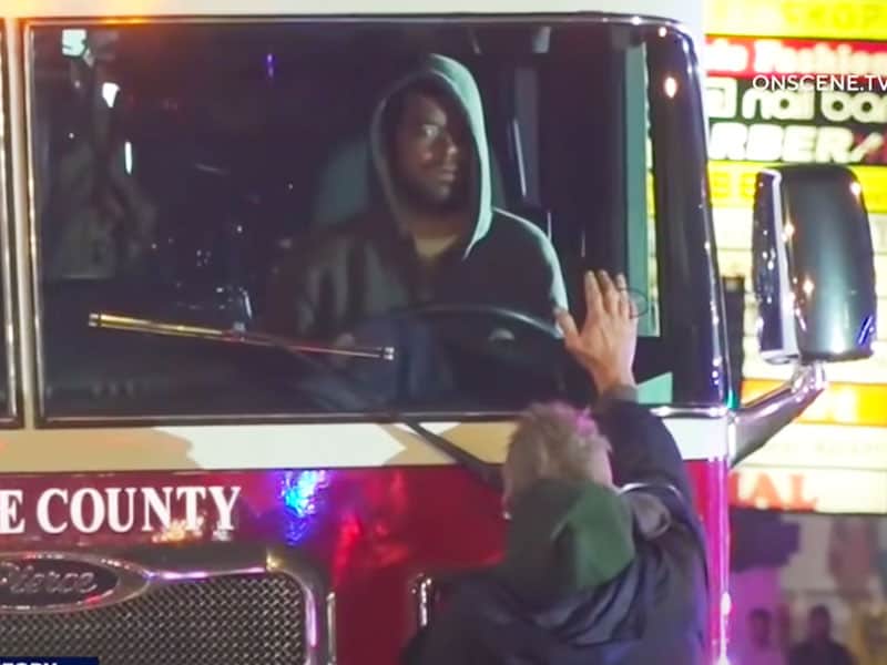 Homeless Man Stops Stolen Fire Truck Amidst Police Chase And Displays God’s Love