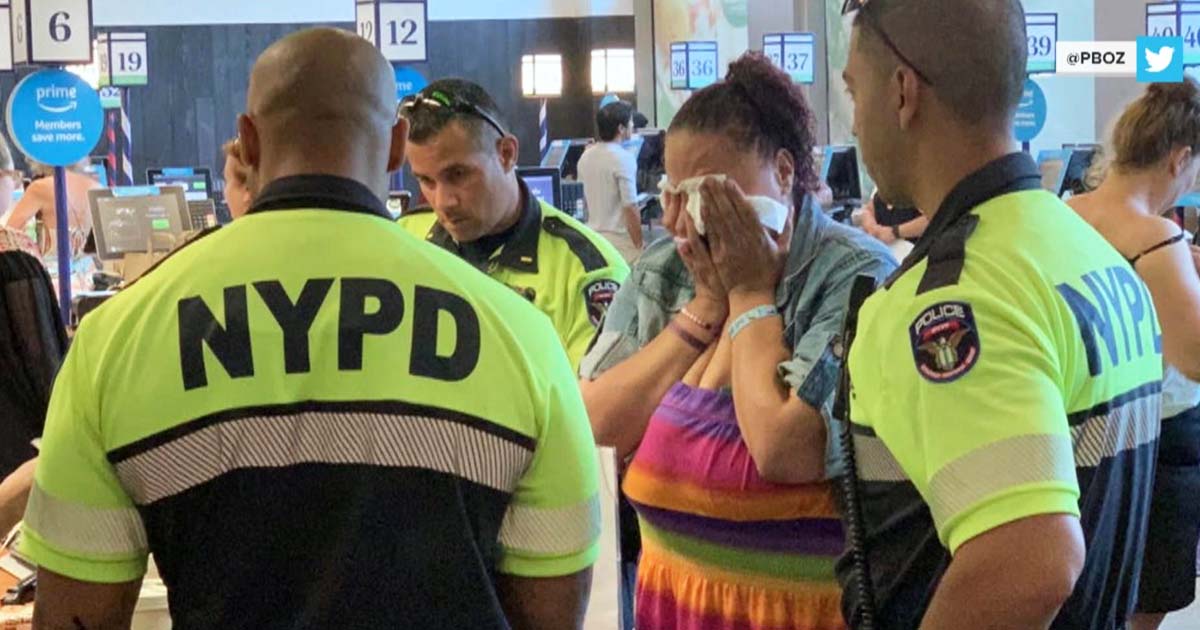 Three NYPD Officers Responds To Shoplifting Call, Buys Groceries For Hungry Shoplifter