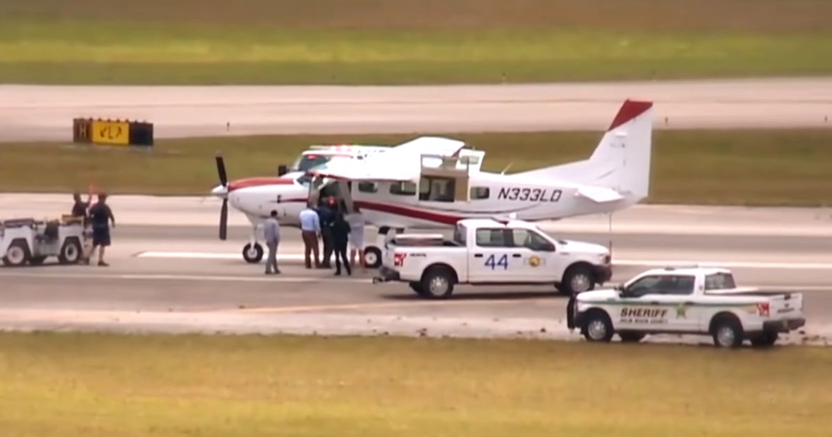 Passenger With No Flying Experience Safely Lands Plane After Pilot Suffers Medical Emergency